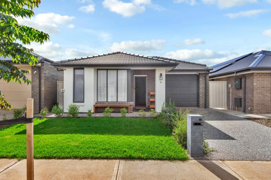 18 Bonham Cres, Munno Para West, SA 5115