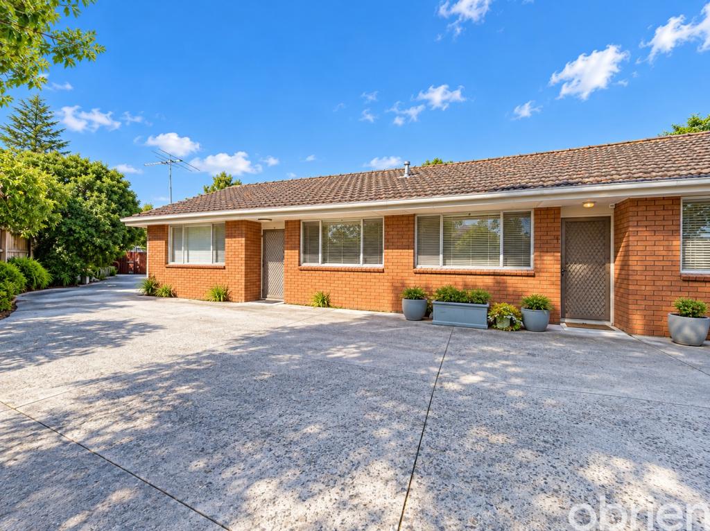 2/10 Penllyne Ave, Vermont, VIC 3133