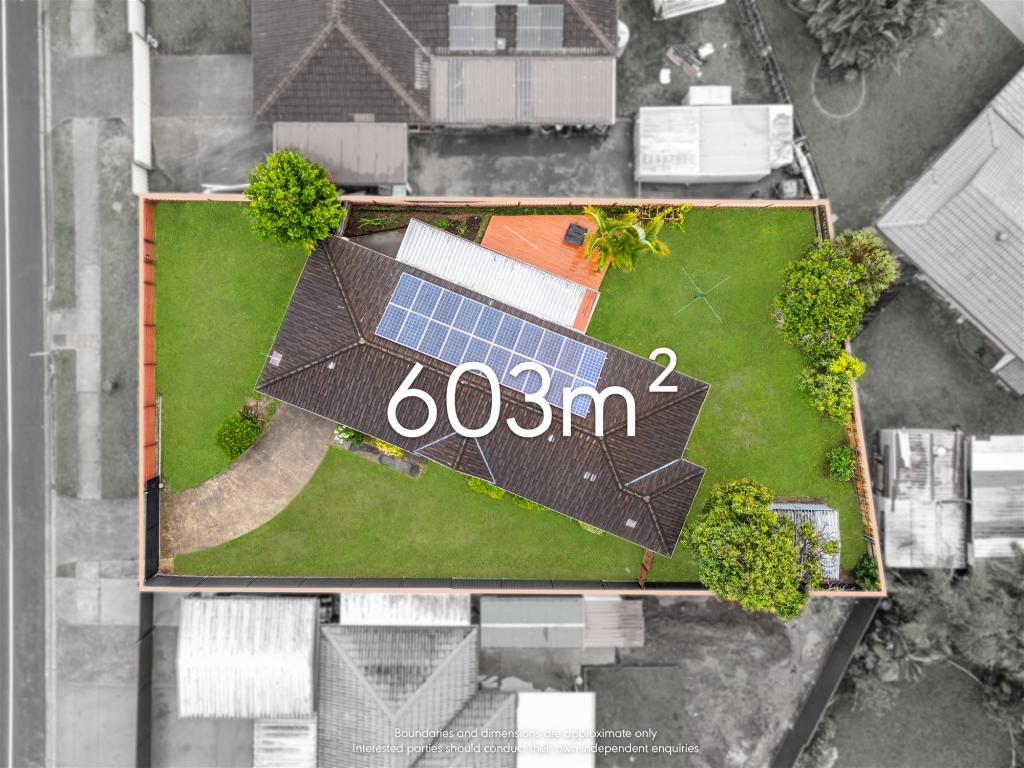 111 Mackellar Dr, Boronia Heights, QLD 4124
