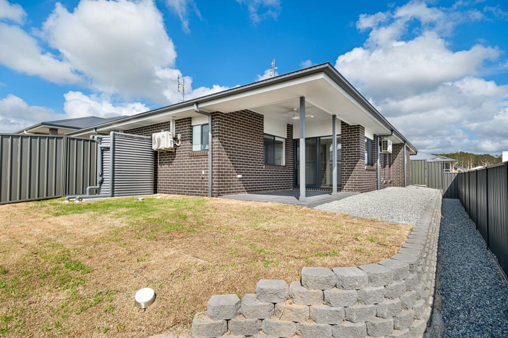 1/5 Millhouse Cl, Farley, NSW 2320