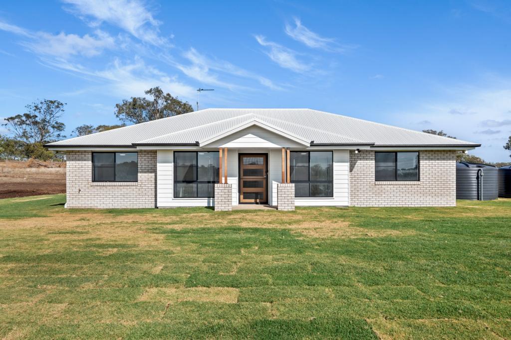 630 Oakey-Pittsworth Rd, Aubigny, QLD 4401