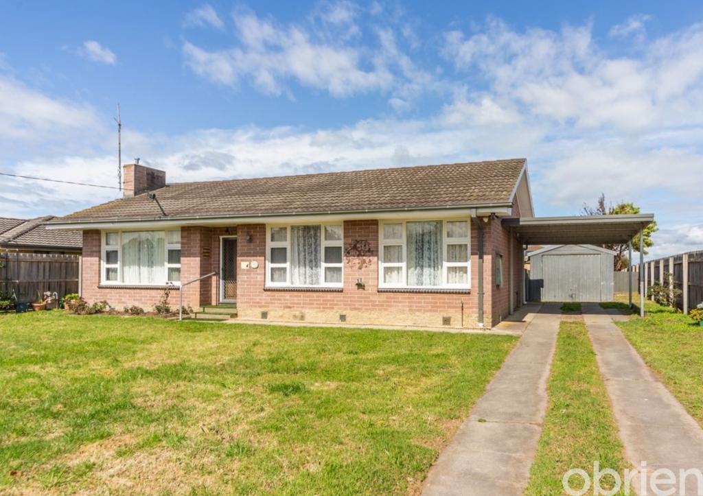 16 Lucknow St, East Bairnsdale, VIC 3875