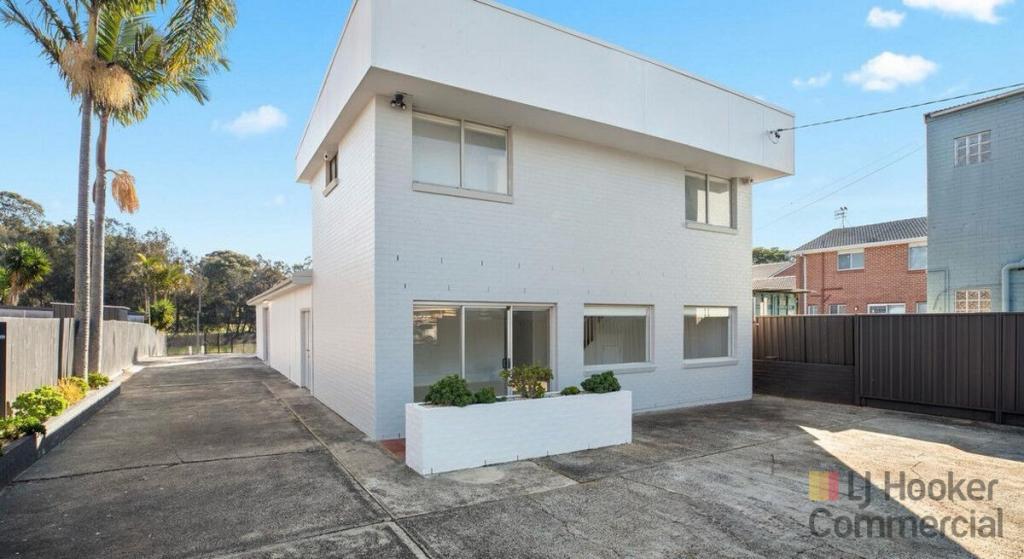 19 Lake St, Budgewoi, NSW 2262