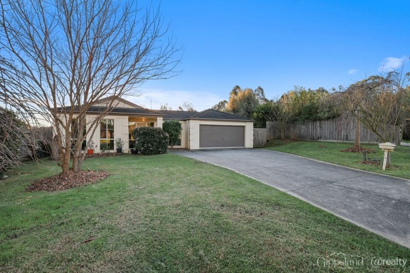 323 Settlement Rd, Drouin, VIC 3818