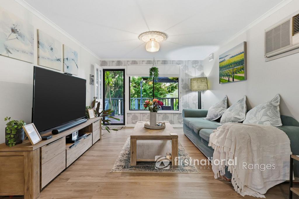 52 First Ave, Cockatoo, VIC 3781