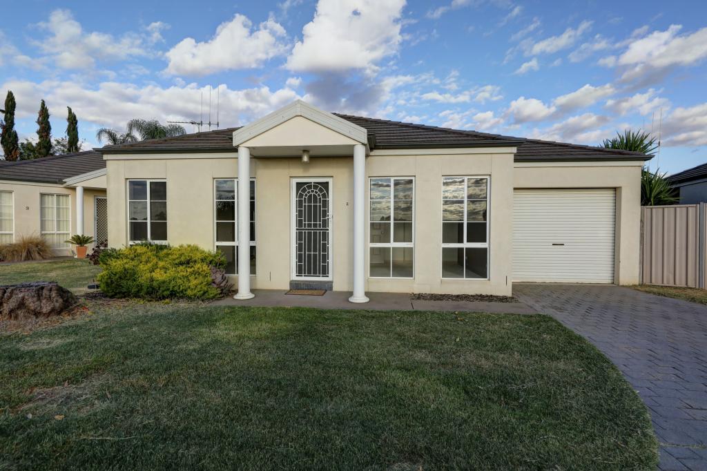 2/9 Lawson Dr, Cobram, VIC 3644