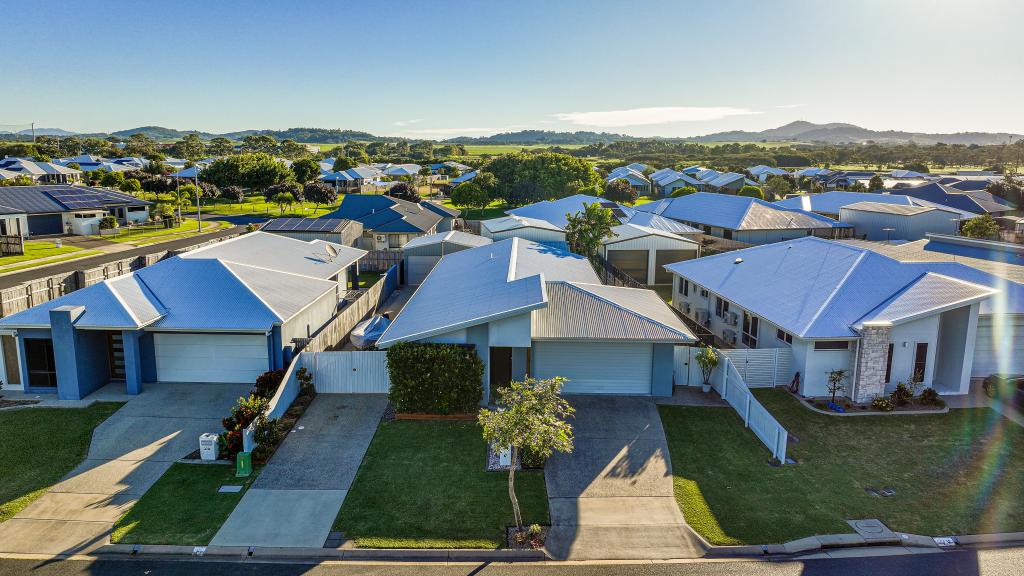 27 Primavera Bvd, Beaconsfield, QLD 4740