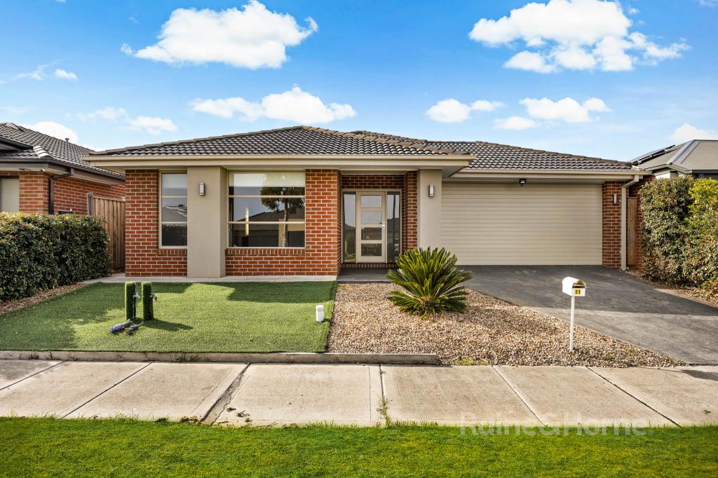 11 Prominent Rd, Diggers Rest, VIC 3427