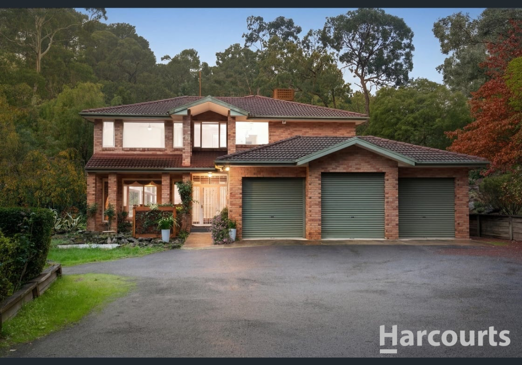 298-300 Oban Rd, Donvale, VIC 3111