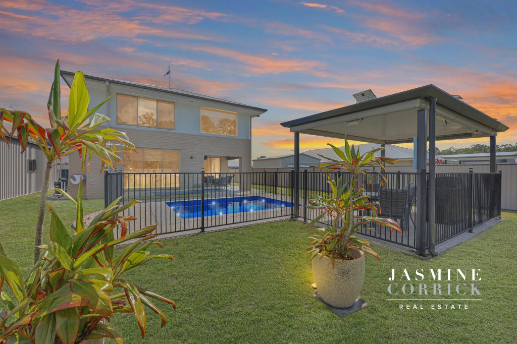 32 Porpita Cct, Toogoom, QLD 4655