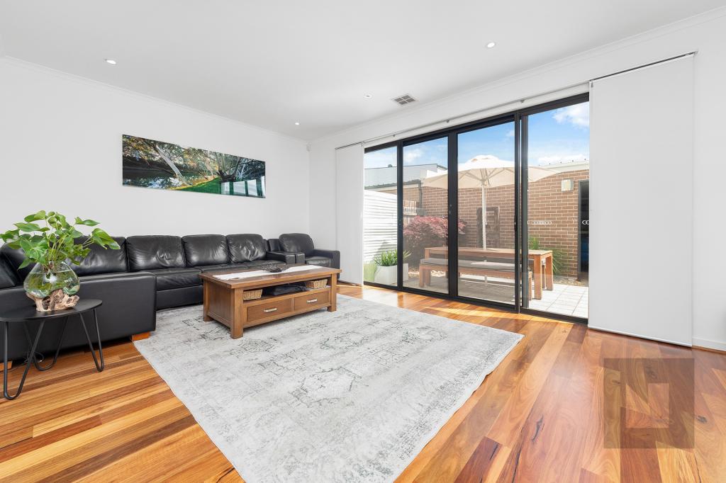 56 Cross St, Footscray, VIC 3011