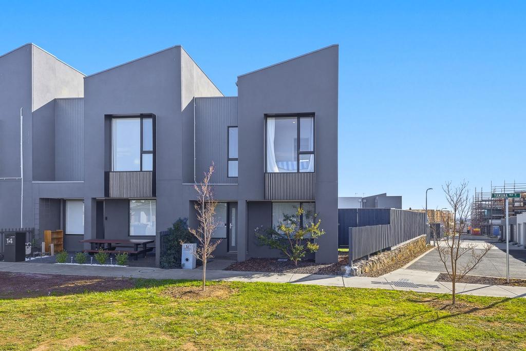 16 Yamuna Walk, Cranbourne West, VIC 3977