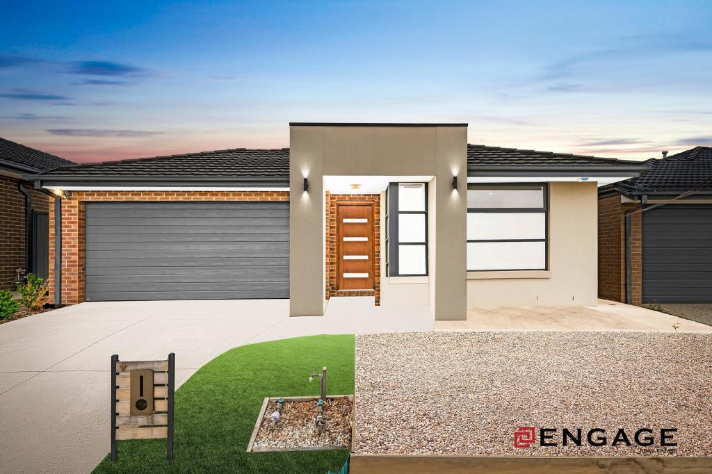 9 VELTINS WAY, STRATHTULLOH, VIC 3338