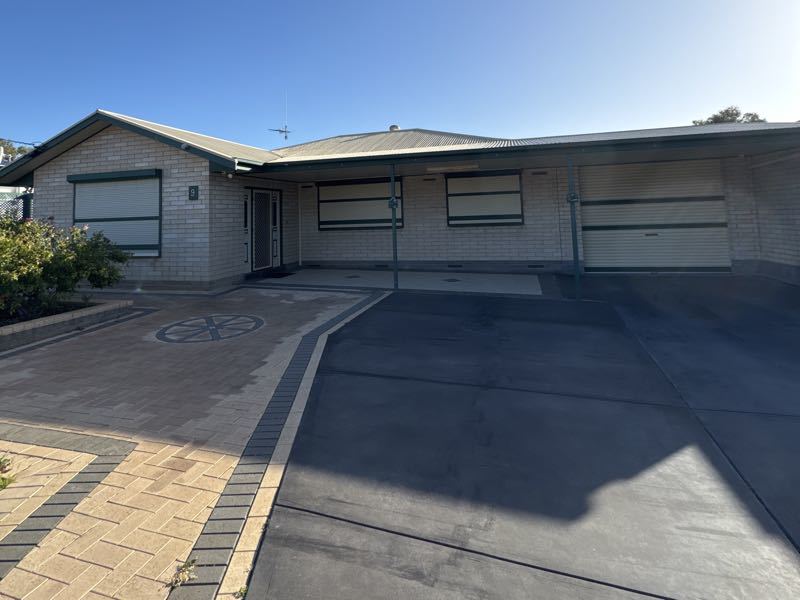 9 Eyre Hwy, Ceduna, SA 5690