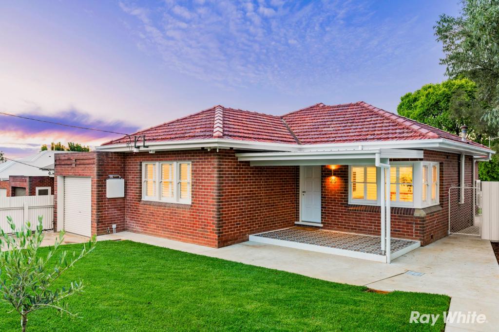 25 Blamey St, Turvey Park, NSW 2650