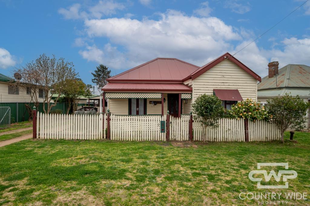 2 Short St, Glen Innes, NSW 2370
