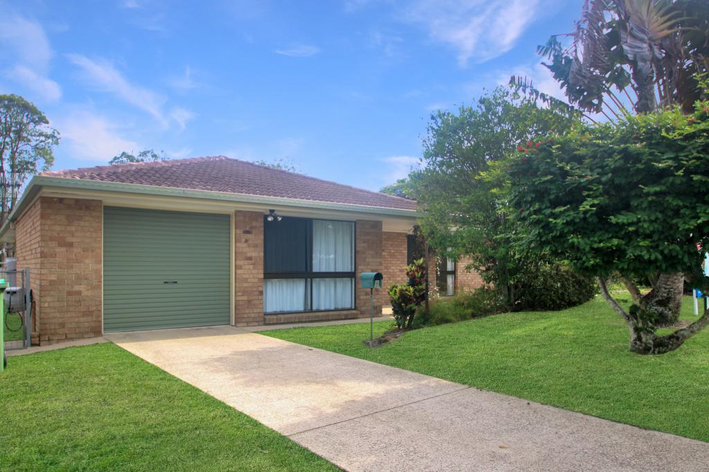 8 Thompson Cres, Tewantin, QLD 4565