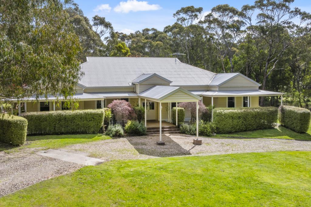 144 Blackwood Rd, Macedon, VIC 3440