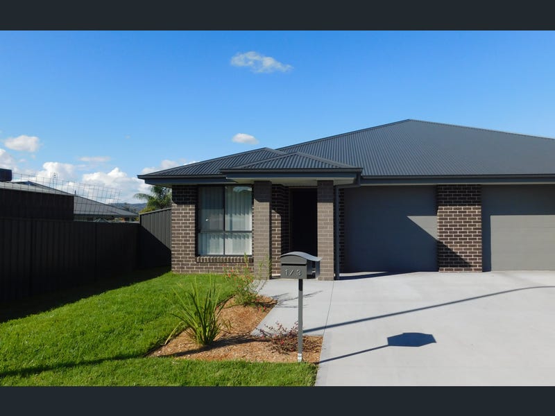 1/3 Baudin St, Westdale, NSW 2340