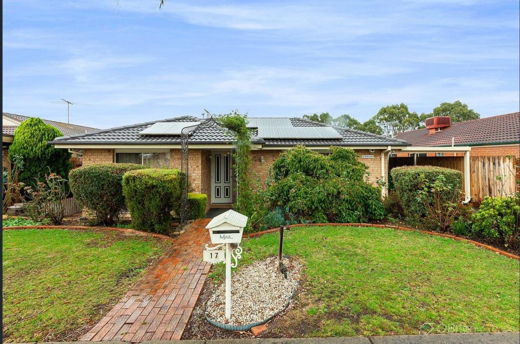 17 Kevin Cl, Beaconsfield, VIC 3807