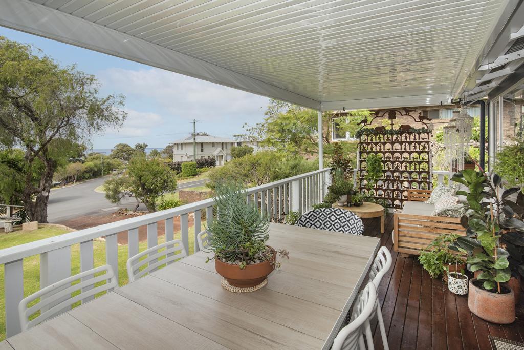 14 Smith St, Dunsborough, WA 6281