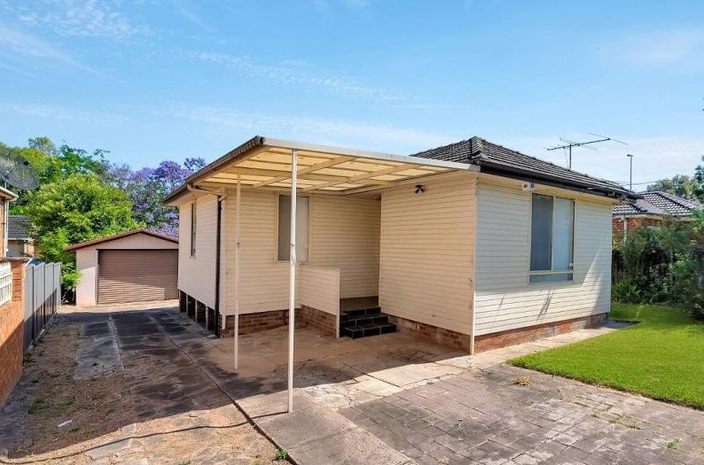 13 Rees St, Mays Hill, NSW 2145