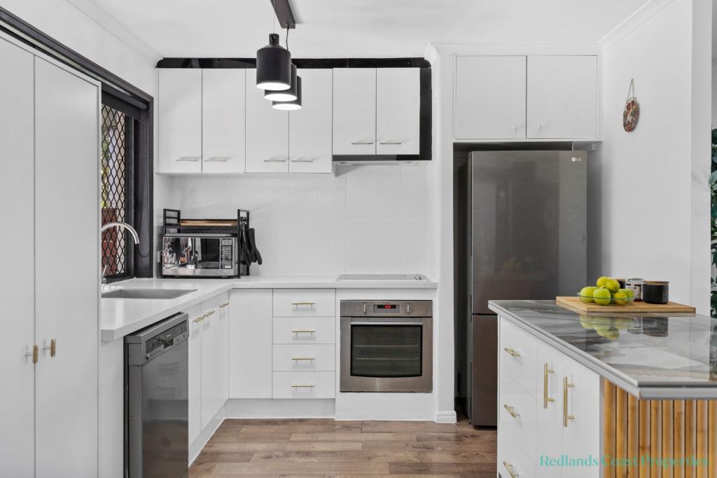 21 Benfer Rd, Victoria Point, QLD 4165