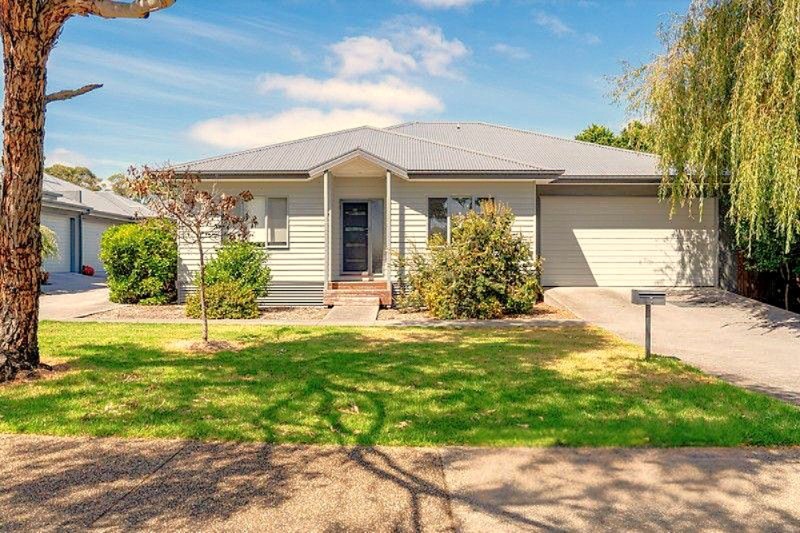 467 Waterfall Gully Rd, Rosebud, VIC 3939
