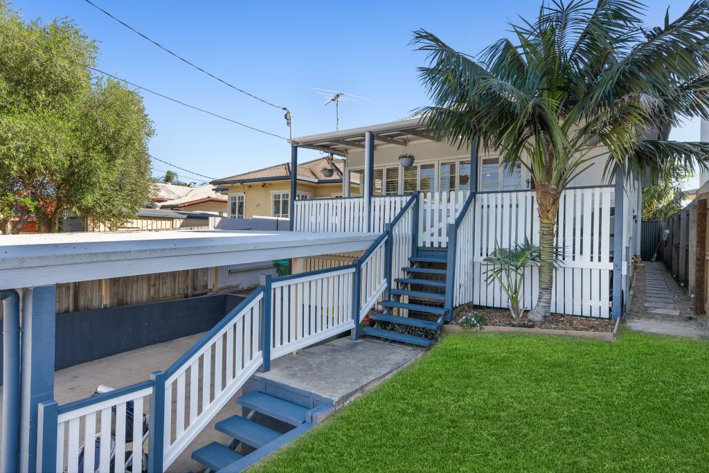 355 Oxley Ave, Margate, QLD 4019