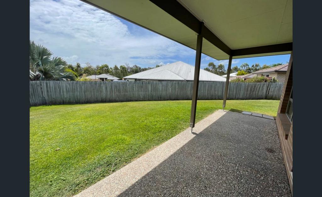 52 Ravensbourne Cct, Waterford, QLD 4133