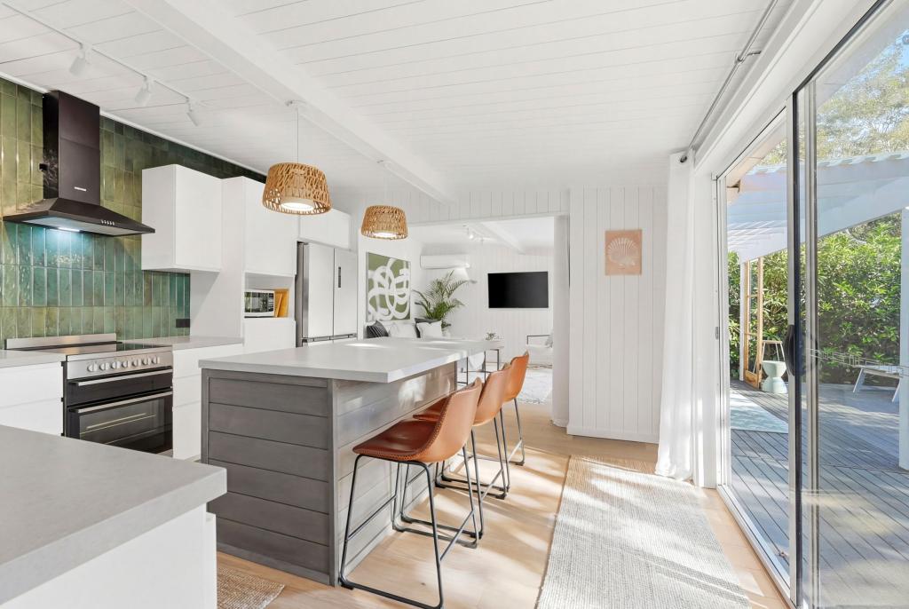 5 Fraser Rd, Killcare, NSW 2257