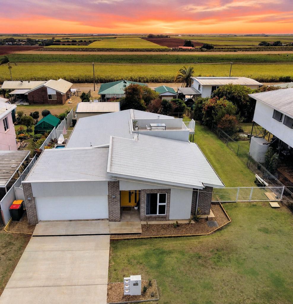 12 Martins Ct, Qunaba, QLD 4670