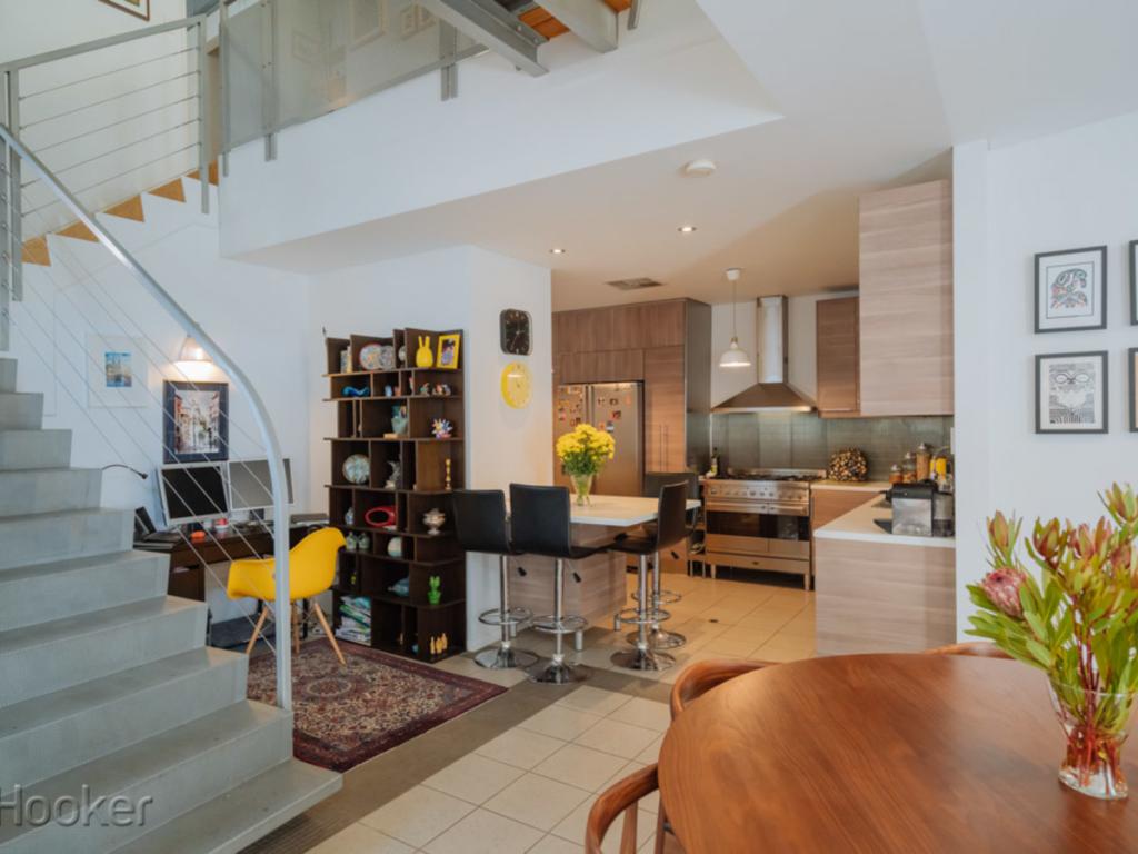 18 Tully Rd, East Perth, WA 6004