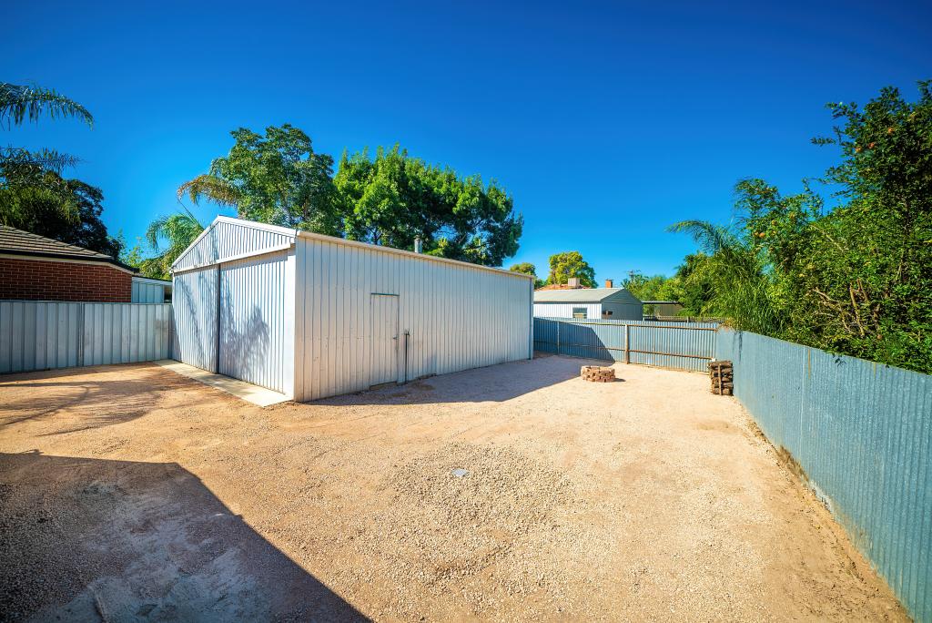 225 EIGHTH ST, MILDURA, VIC 3500