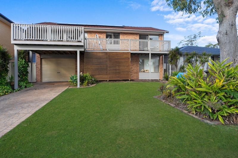 7 Gordon Ave, Summerland Point, NSW 2259