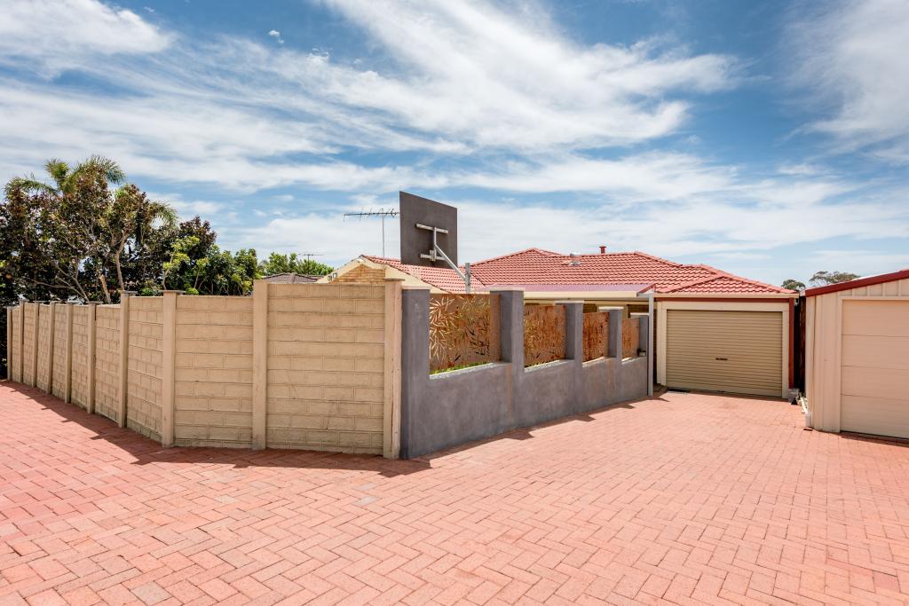 12 Oakapple Dr, Duncraig, WA 6023