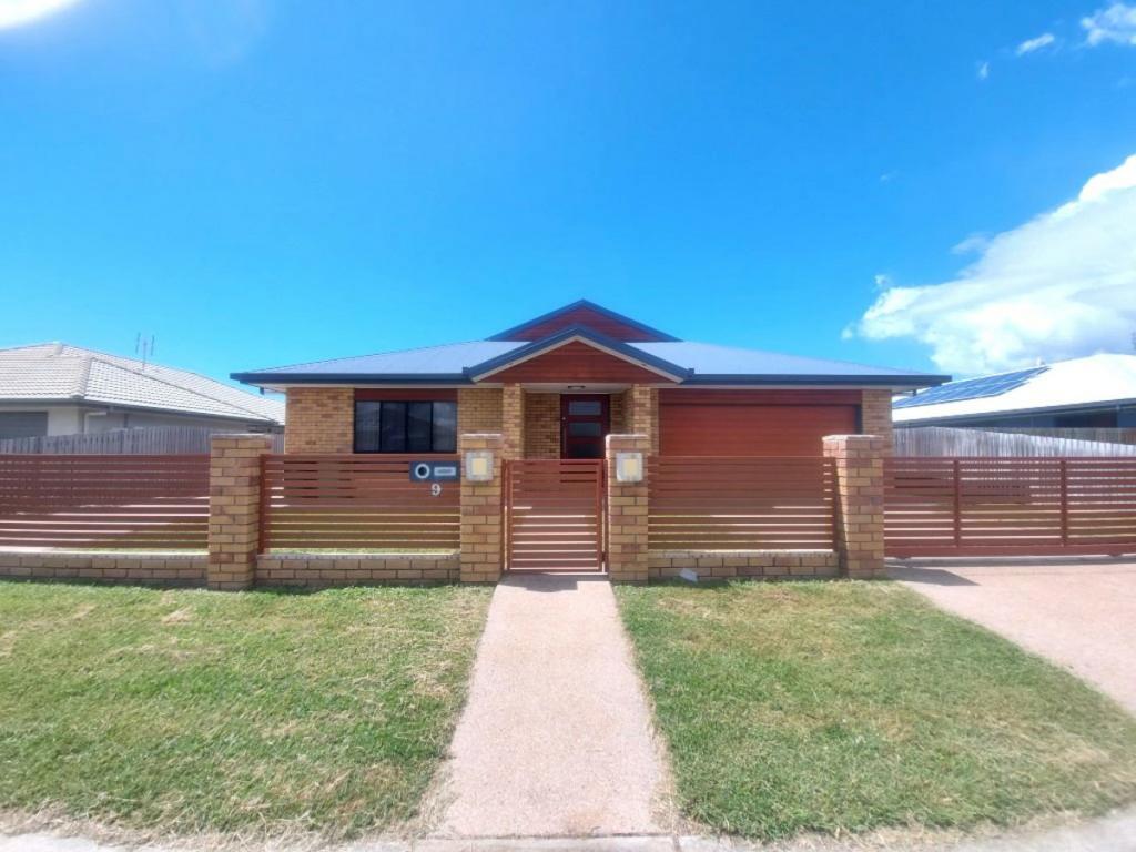 9 Banks Dr, Bowen, QLD 4805