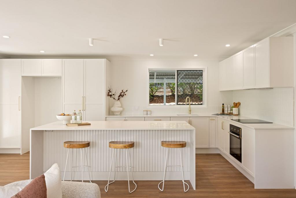 17 San Mateo Bvd, Ashmore, QLD 4214