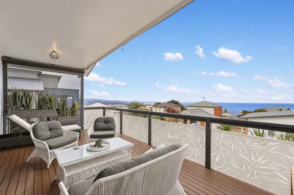 19 Stone Hut Cct, Encounter Bay, SA 5211