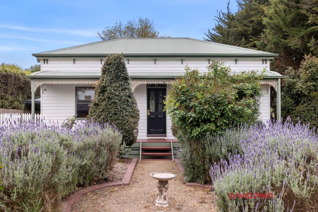 15 Cypress Ct, Romsey, VIC 3434