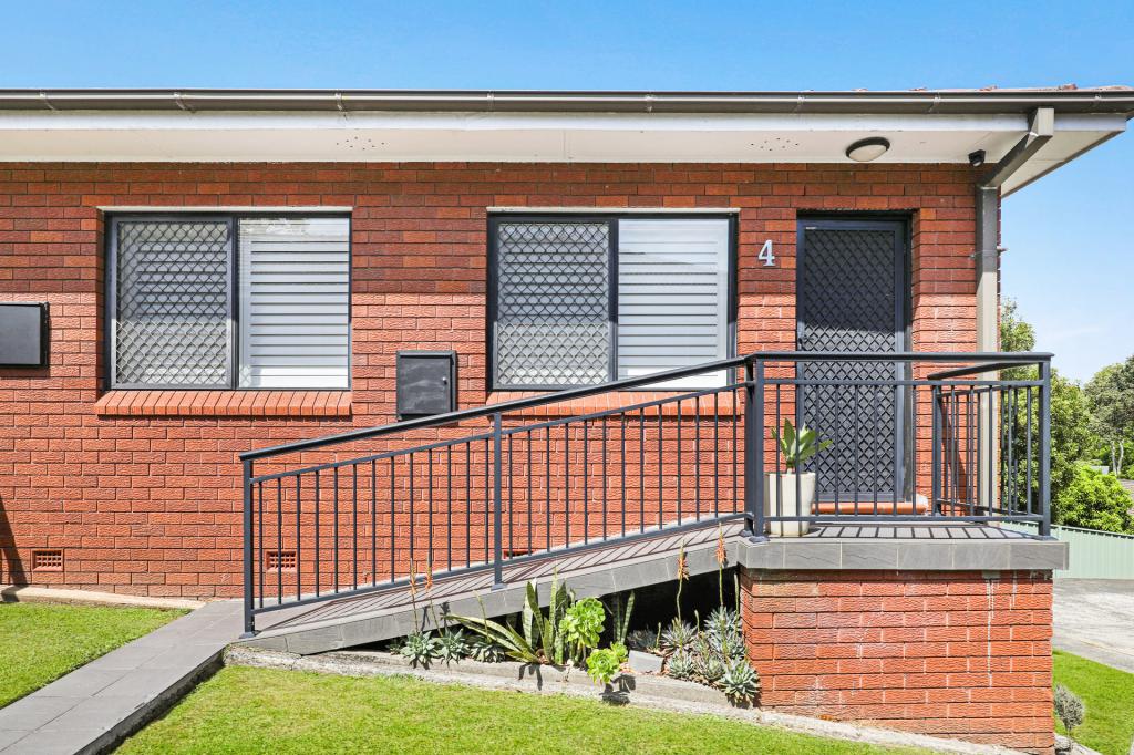 4/8 Armstrong St, West Wollongong, NSW 2500