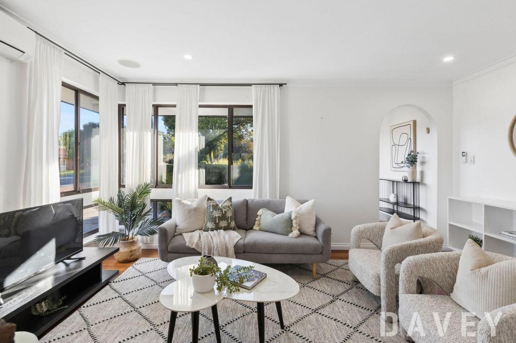 19 St Andrews Way, Duncraig, WA 6023