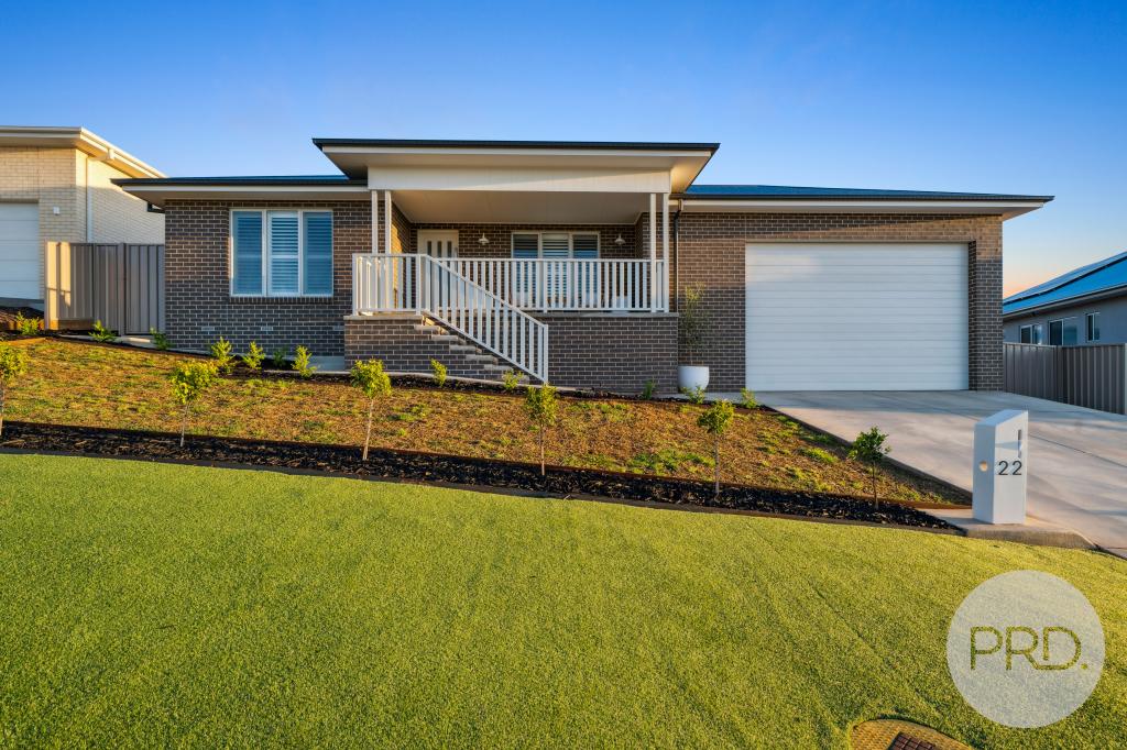 22 Preston Cres, Lloyd, NSW 2650