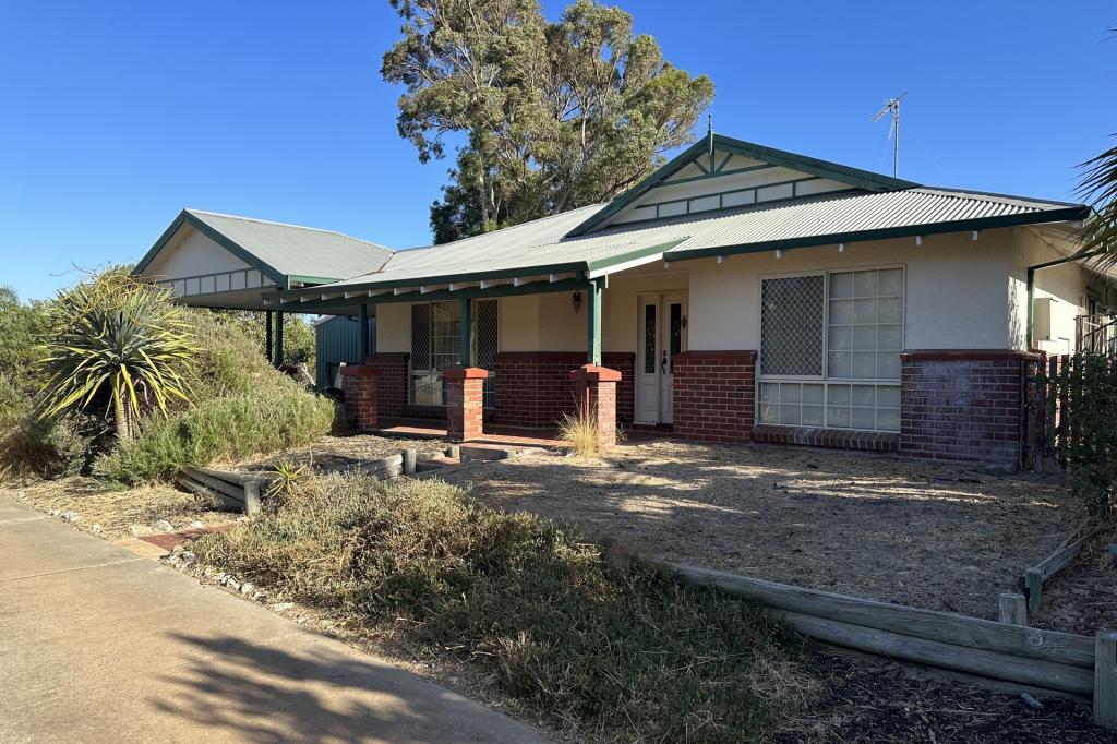 2 Kylie Tce, Binningup, WA 6233