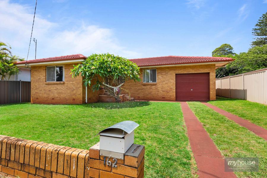 162 Hill St, Newtown, QLD 4350