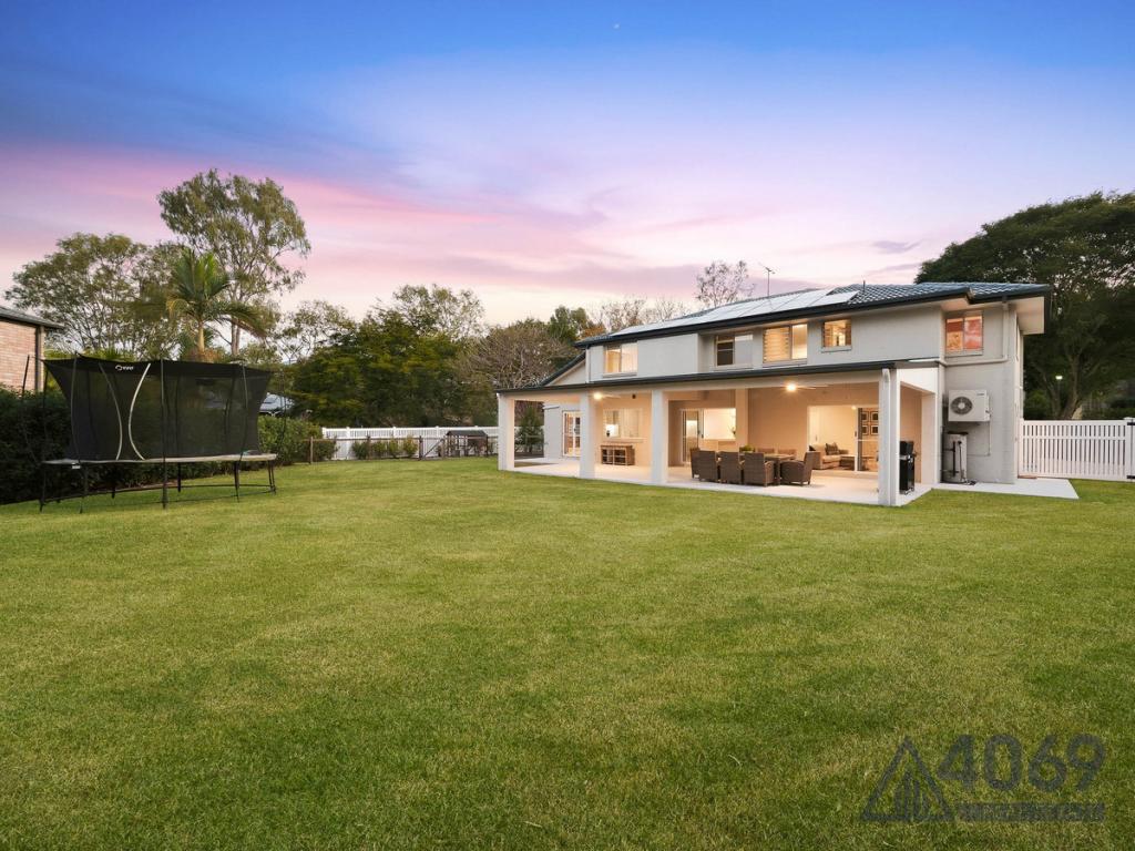 85 GIBSON CRES, BELLBOWRIE, QLD 4070