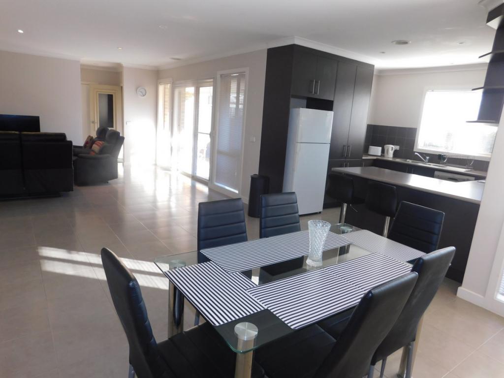 2/35 Reeve St, Sale, VIC 3850