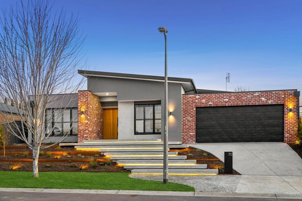 70 Warren St, Kyneton, VIC 3444