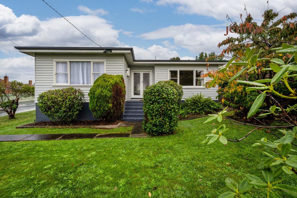 28 West Park Gr, Parklands, TAS 7320