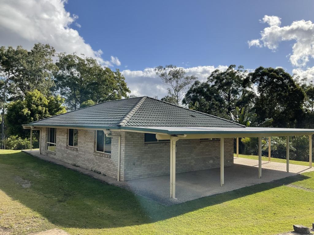 376 Noosa Rd, Mothar Mountain, QLD 4570